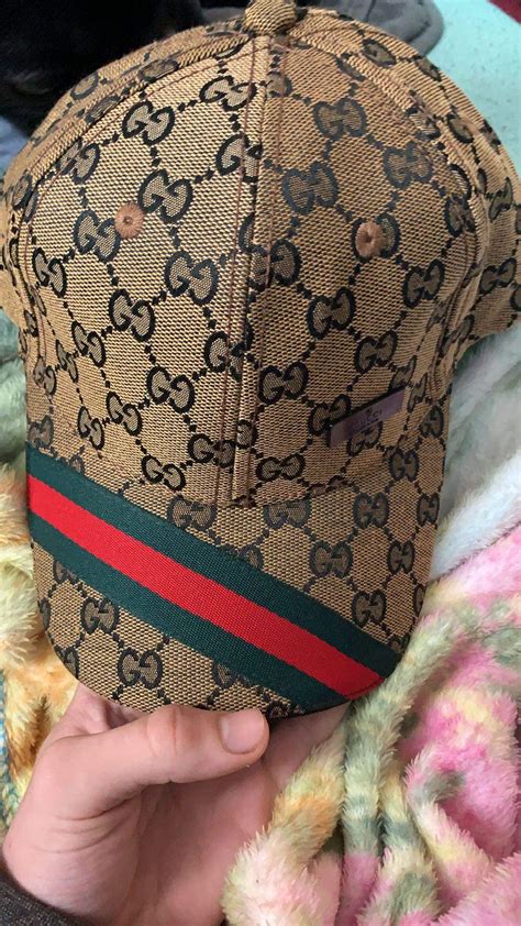 fake gucci cape